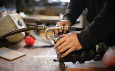 The Importance of Regular Oil Changes for a Smooth-Running Engine